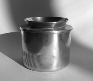 Burk
Fabriks AB Kronsilver (FAK) Burk
Fabriks AB Kronsilver (FAK)